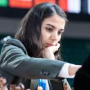 Иранская шахматистка снимает хиджаб и эмигрирует в Испанию