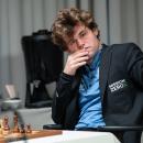 Hans Niemann altera reclamação e alega que Carlsen pagou amigo para gritar 'Hans trapaceiro'