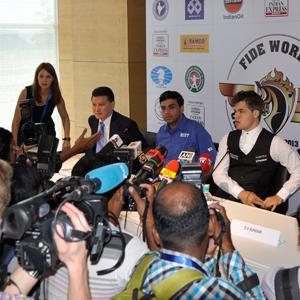 Carlsen to Start With White in Chennai - UPDATE: VIDEO