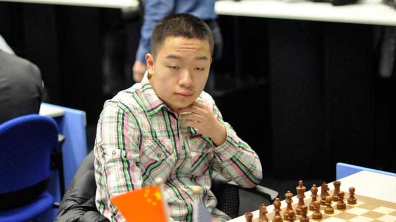 Wei Yi Plays 21st-Century Immortal Game