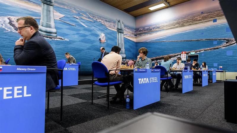Carlsen Increases Tata Steel Lead; Anand Held To Draw In Gibraltar