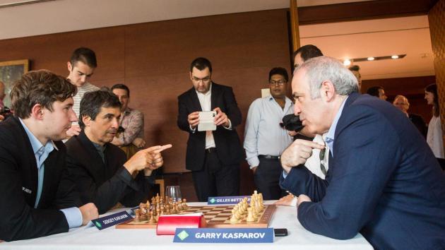 Livro Deep Thinking de Garry Kasparov