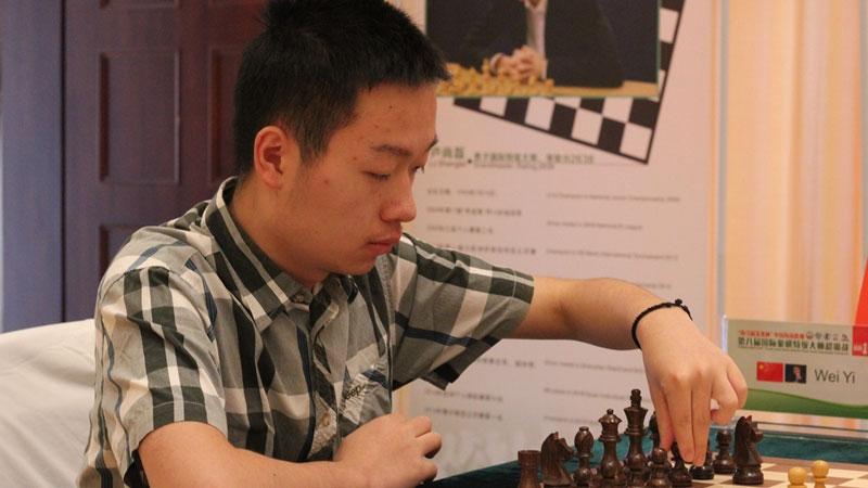 Wei Yi gagne à Danzhou et monte à la 14e place mondiale