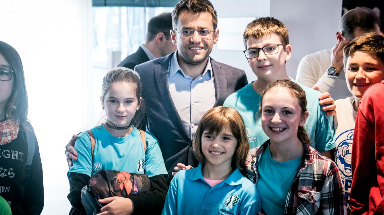 Bloody Sunday Produces Six Winners, Aronian As Sole Leader