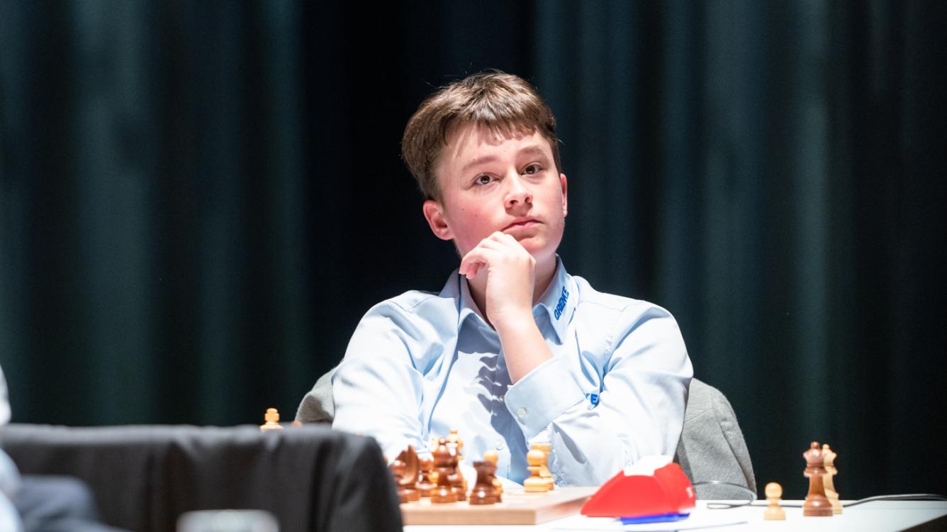 Keymer Scores 1st Win In Grenke Chess Classic Round 5