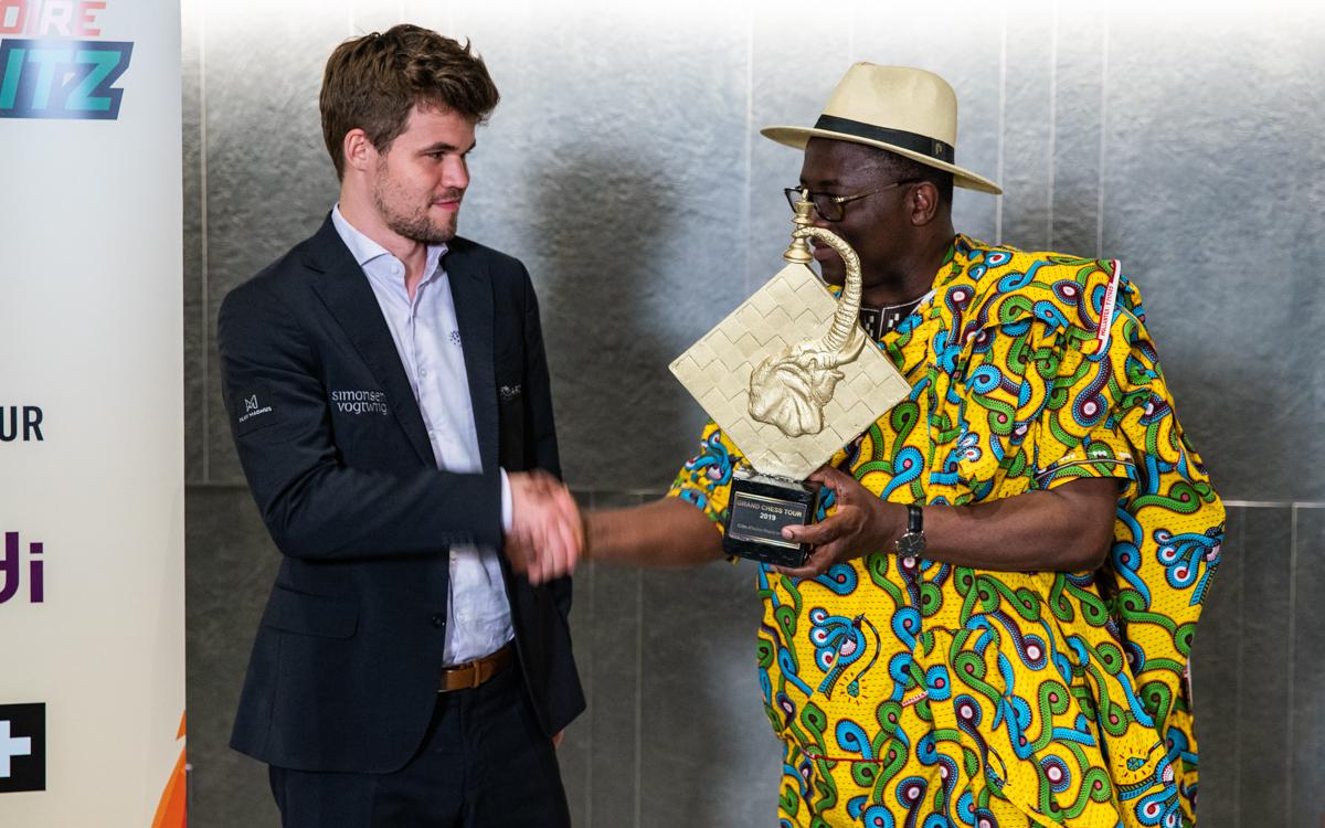 Турнир в Абиджане: Карлсен - он и в Африке чемпион!