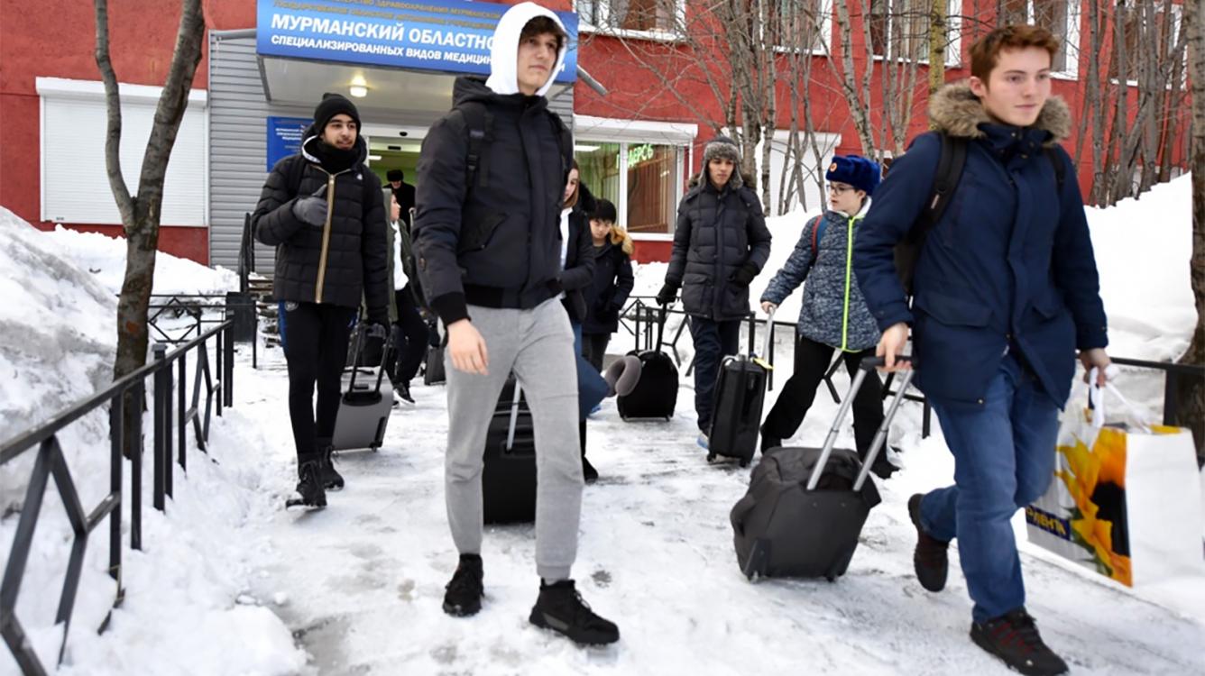 French Chess Players Return Home After Quarantine In Murmansk