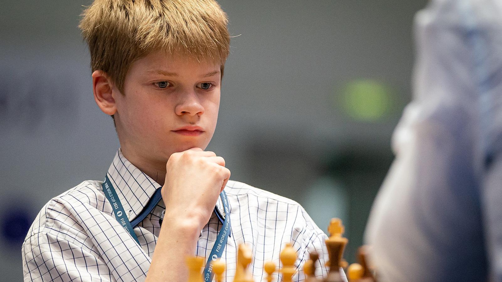Magnus Carlsen é CAMPEÃO MUNDIAL de XADREZ! / Análises GM Krikor