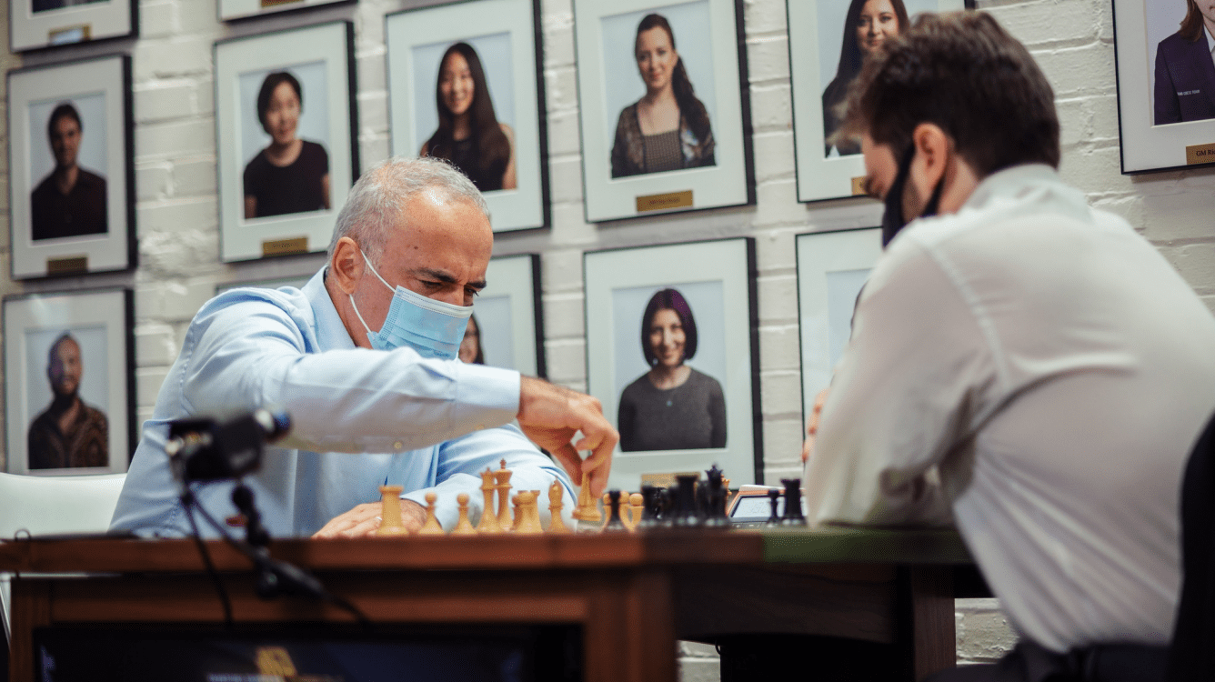 Champions Showdown Chess9LX Day 2: Dominguez Leads, Kasparov Scores 2.5/3